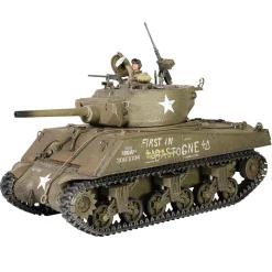 M4A3E2 (75) Sherman Jumbo 1/32 Die Cast Model 4th Armored Div, U.S. Army, "First in Bastogne", Belgium, De 1:32 Scale Metal by Forces of Valor