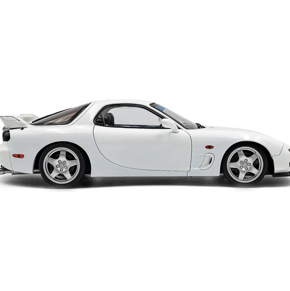 1999 Mazda RX-7 FD3RS - Pure White 1:18 Scale Diecast Model Car by Solido