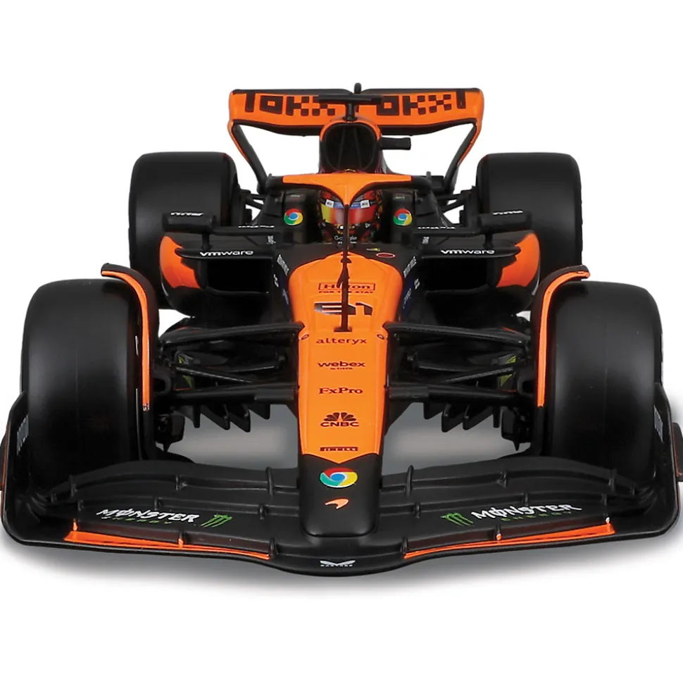 2024 McLaren F1 MCL38 w/helmet - Piastri #81 1:24 Scale Diecast Model Car by Bburago