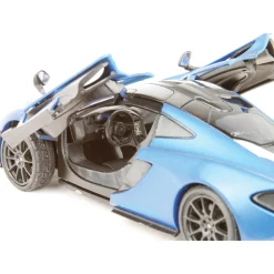 McLaren P1 Hybrid Hypercar 1:24 Scale Diecast Model by Motormax