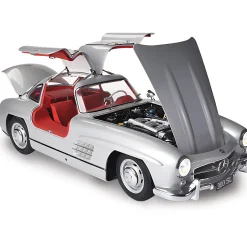 1955 Mercedes Benz 300SL Gullwing Coupe - Silver 1:8 Scale Diecast Model Car by IXO Models