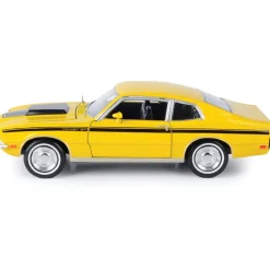 1971 Mercury Comet GT - Yellow 1:24 Scale Diecast Model Car by Motormax