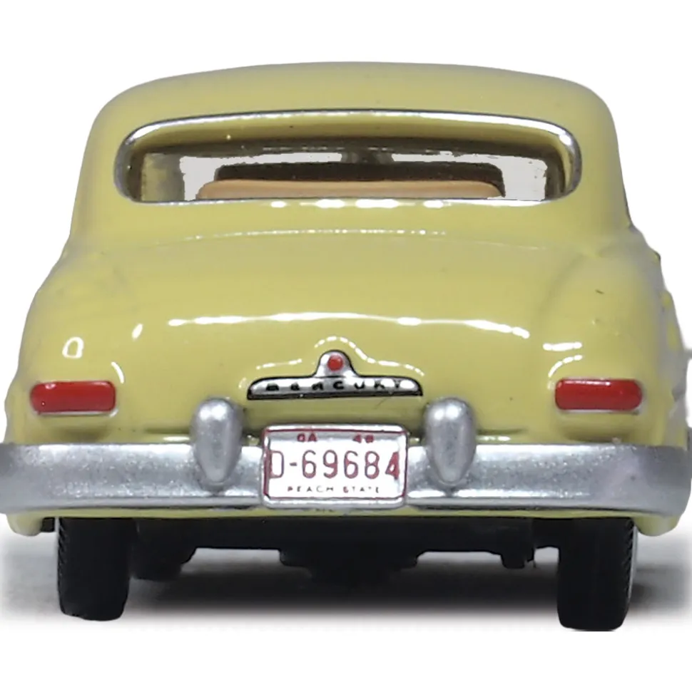 1949 Mercury 8 Coupe - Calabash Yellow 1:87 Scale by Oxford Diecast