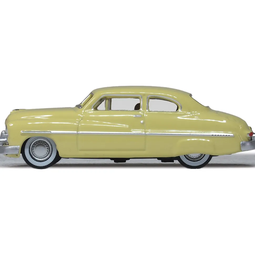 1949 Mercury 8 Coupe - Calabash Yellow 1:87 Scale by Oxford Diecast