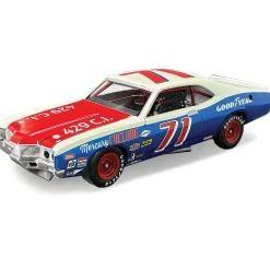 1971 Mercury Cyclone Stock Car 1:25 Scale Plastic Model Kit by MPC Models