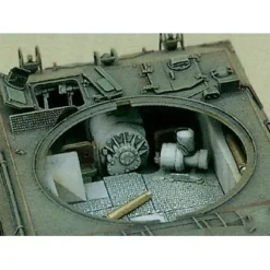 M18 Hellcat Tank Destroyer 1/35 Kit 1:35 Scale by Academy