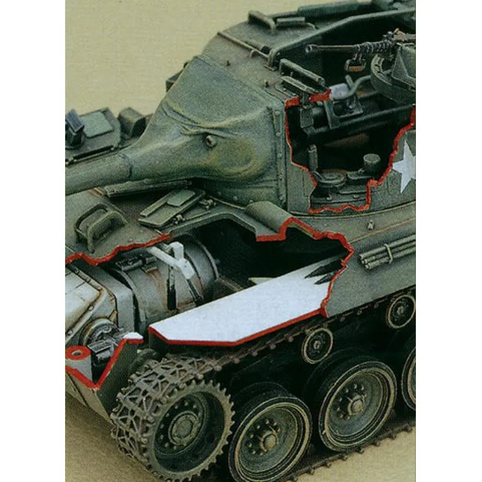 M18 Hellcat Tank Destroyer 1/35 Kit 1:35 Scale by Academy