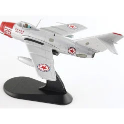 MIG-15 Fagot 1/72 Die Cast Model 1:72 scale Metal by Hobby Master