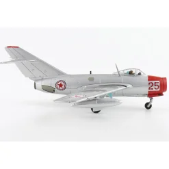 MIG-15 Fagot 1/72 Die Cast Model 1:72 scale Metal by Hobby Master