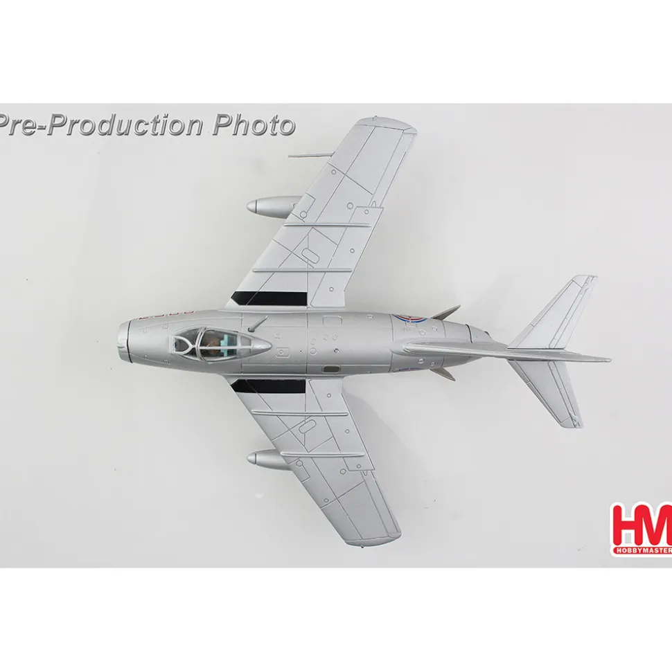 MIG-15 Fagot 1/72 Die Cast Model 1:72 scale Metal by Hobby Master