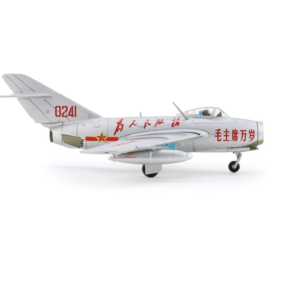 MIG-15 Fagot 1/72 Die Cast Model 1:72 scale Metal by Hobby Master