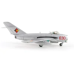 MIG-17F Fresco C 1/72 Die Cast Model 1:72 scale Metal by Hobby Master