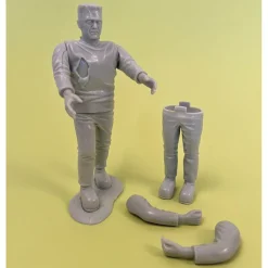 Monster Scenes Frankenstein Atlantis (D633) 1:13 scale Plastic by Dencomm
