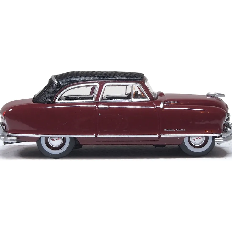 Nash Rambler Custom Landau Convertible - Sunset Maroon (Closed) 1:87 Scale by Oxford Diecast