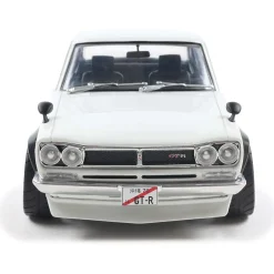 1970 Nissan Skyline (C10) Hakosuka Solido Works - Pearl White 1:18 Scale Diecast Model Car by Solido