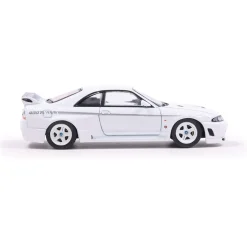 1997 Nissan Skyline GT-R R33 Nismo 400R - White 1:64 Scale Diecast Model Car by IXO Models
