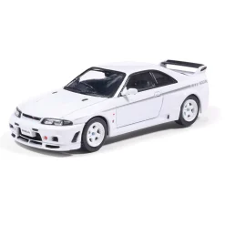 1997 Nissan Skyline GT-R R33 Nismo 400R - White 1:64 Scale Diecast Model Car by IXO Models