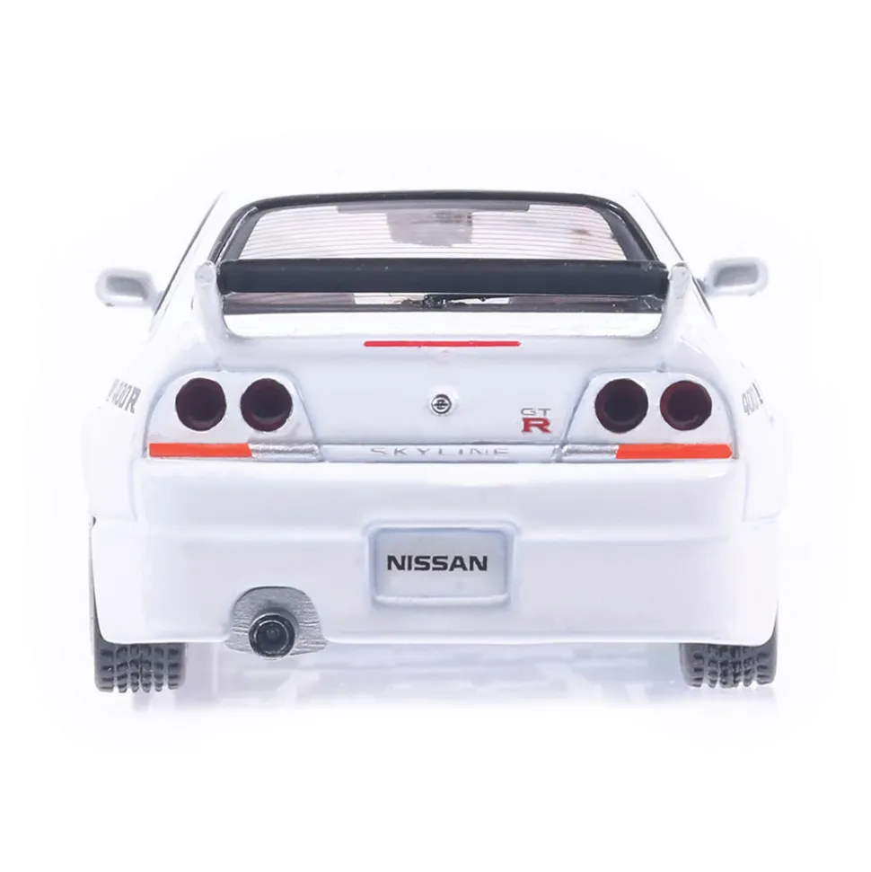 1997 Nissan Skyline GT-R R33 Nismo 400R - White 1:64 Scale Diecast Model Car by IXO Models