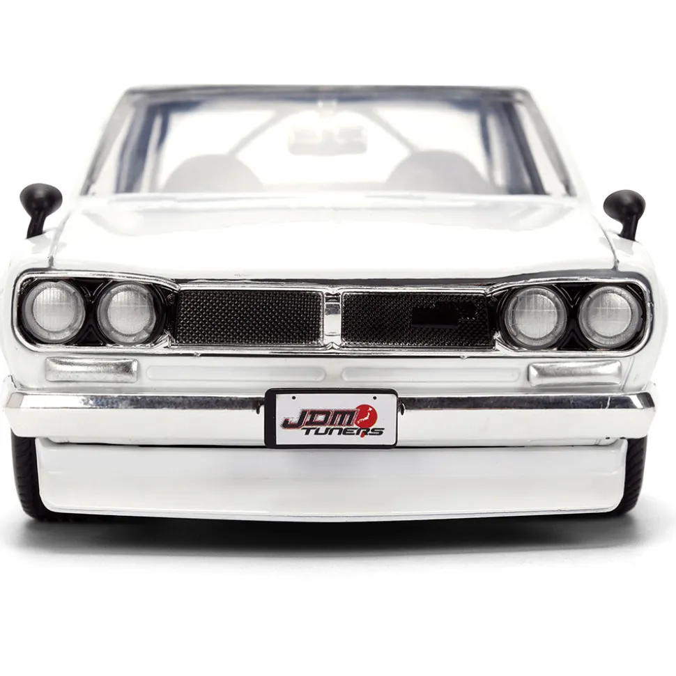 1971 Nissan Skyline 2000 GT-R - White 1:24 Scale Diecast Model Car by Jada Toys