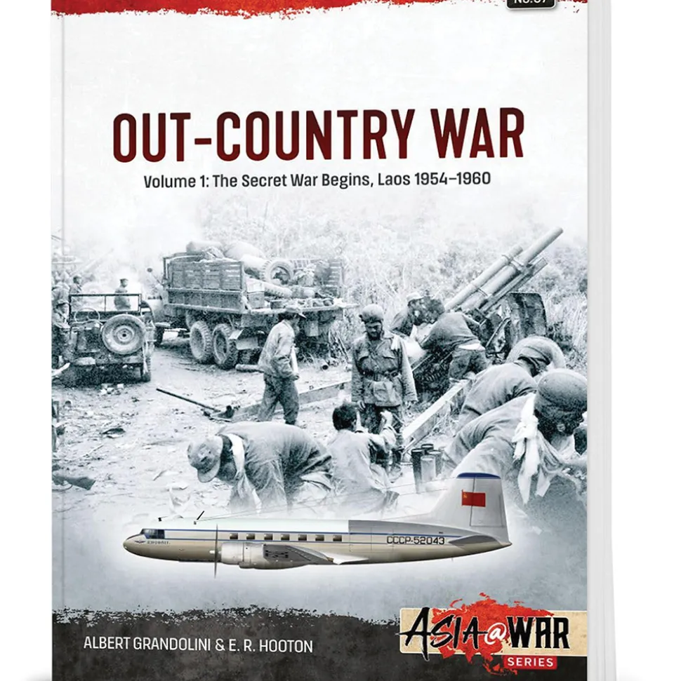 Out-Country War Volume 1 Helion & Company (9781804518632) Softcover by Helion & Company