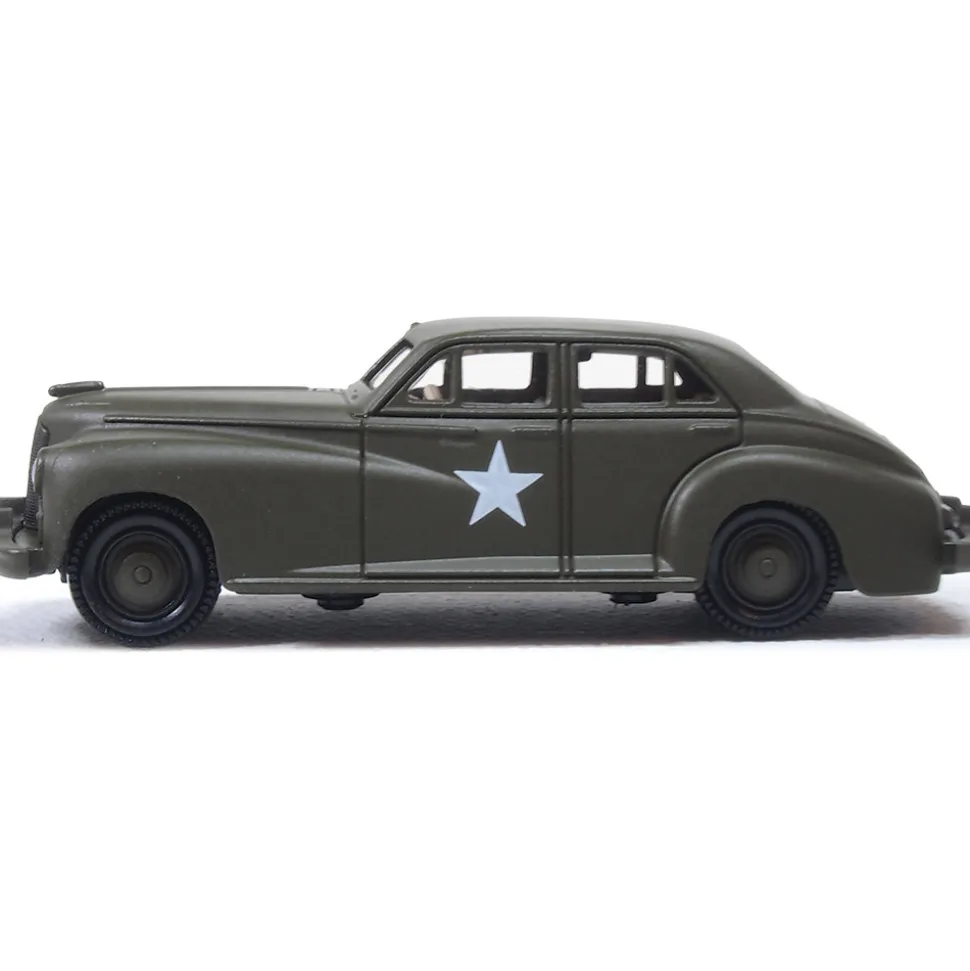 1942 Packard Clipper Touring Sedan - U.S. Army Staff Car 1:87 Scale by Oxford Diecast