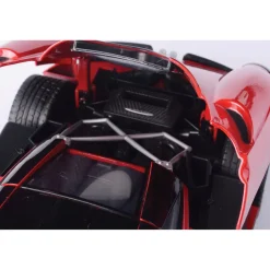Pagani Huayra - 1:18 Red 1:18 Scale Diecast Model Car by Motormax