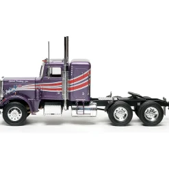 Peterbilt 359 Conventional - Plastic Model Kit 1:25 Scale Model Kit by Revell