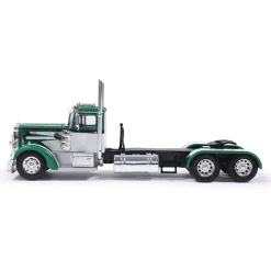 1952 Peterbilt 350 - Green 1:64 Scale by IXO Models