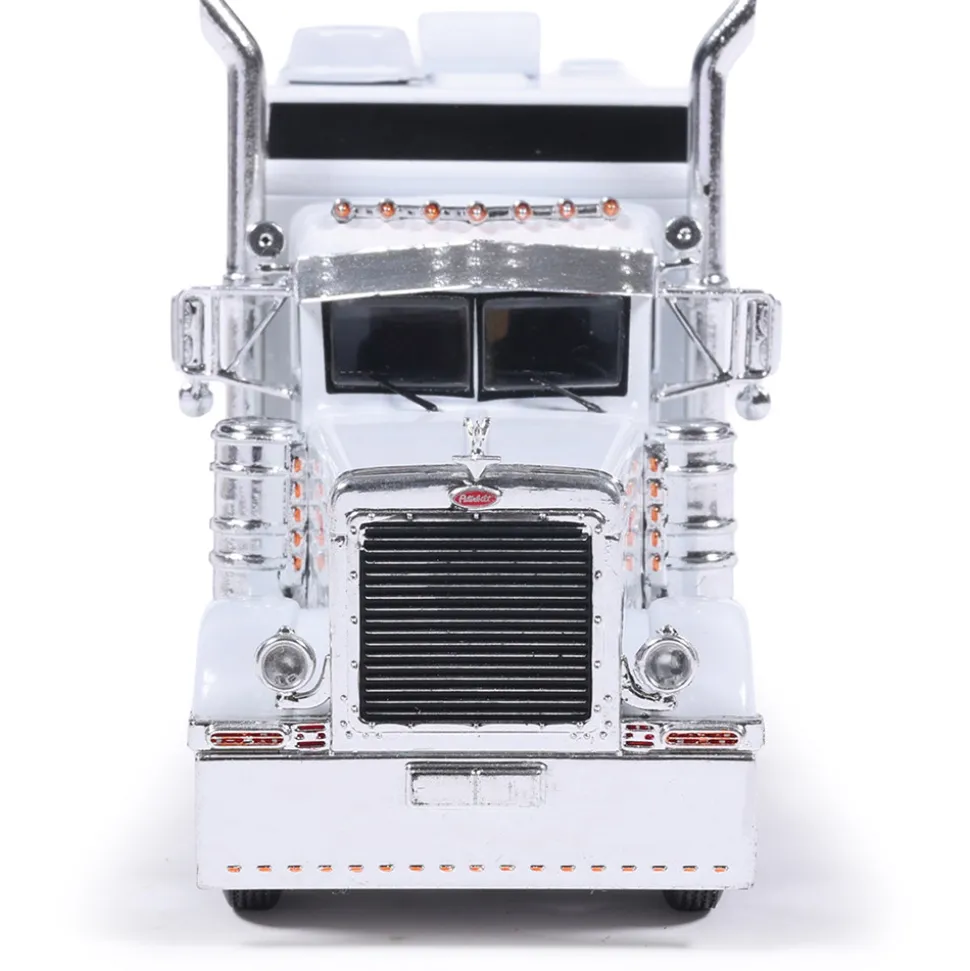 Peterbilt 379 - White 1:64 Scale Diecast Model Truck by IXO Models