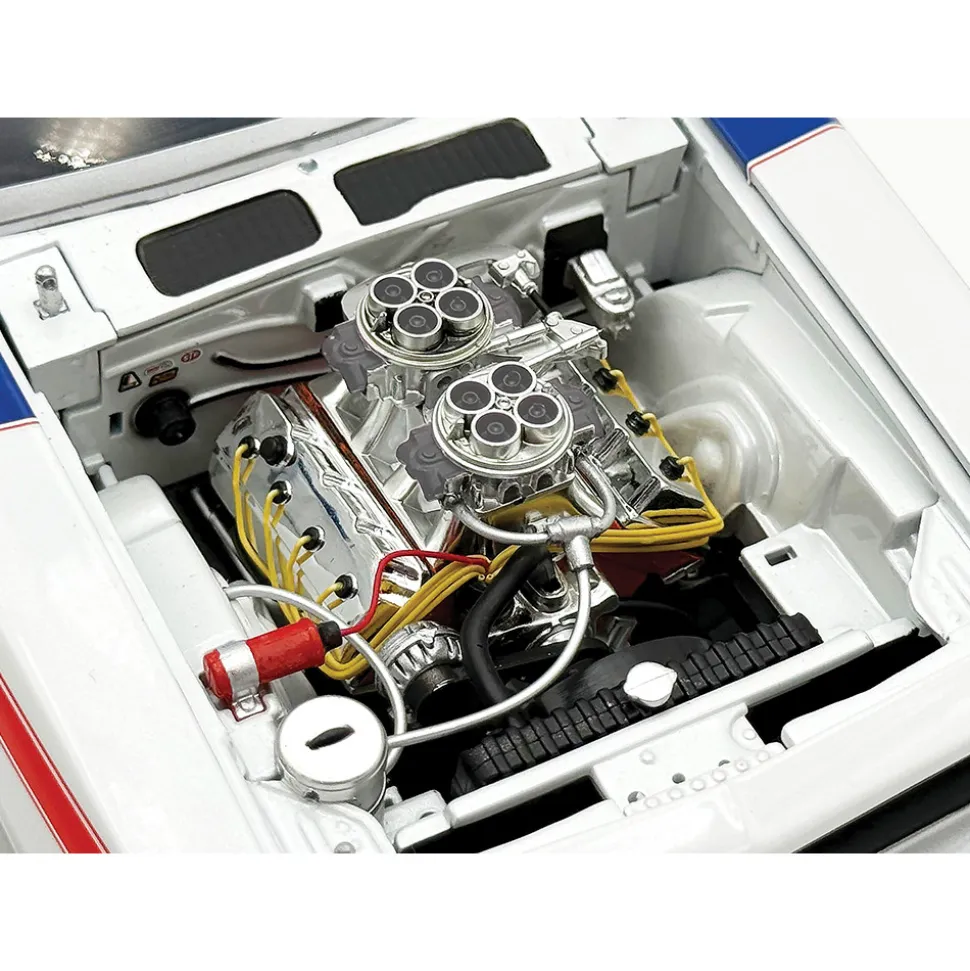 1970 Plymouth HEMI Cuda - Street Machine 1:18 Scale Diecast Model Car by Acme