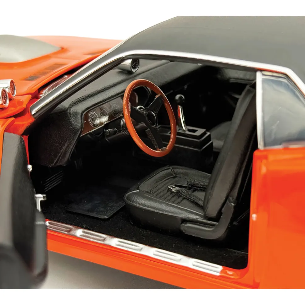 1970 Plymouth HEMI Cuda - Sun Kissed Cuda - Sox & Martin 1:18 Scale Diecast Model Car by Acme