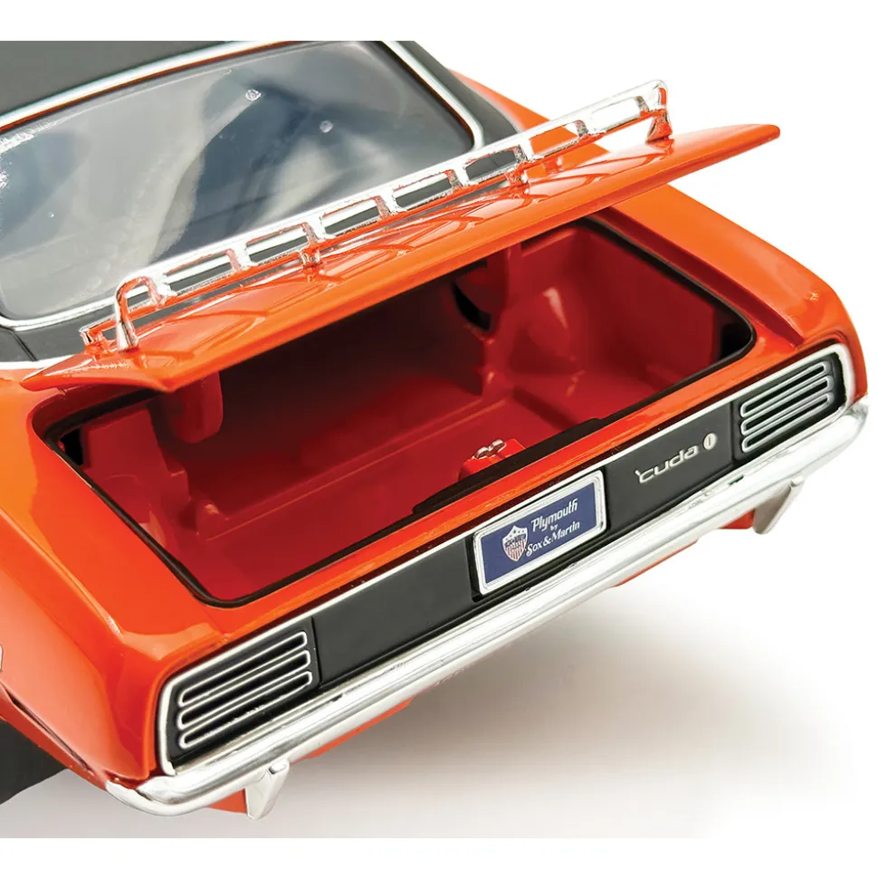 1970 Plymouth HEMI Cuda - Sun Kissed Cuda - Sox & Martin 1:18 Scale Diecast Model Car by Acme