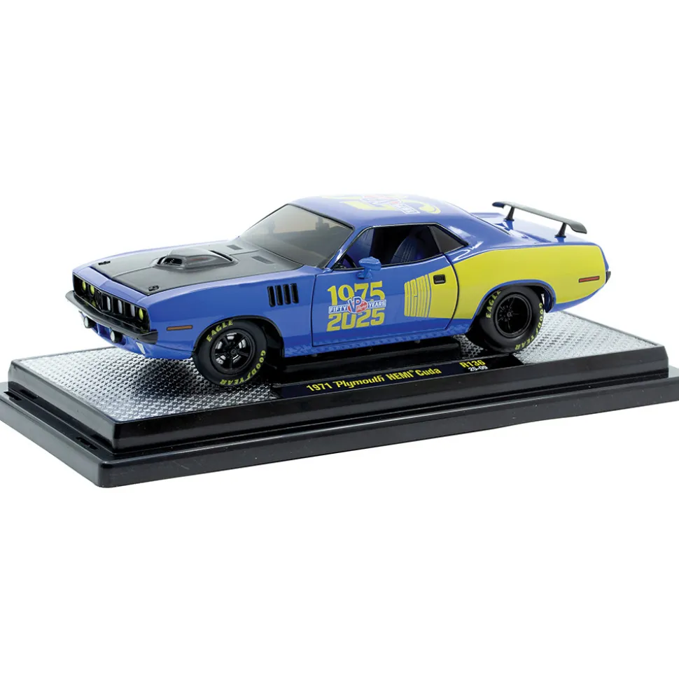 1971 Plymouth HEMI Cuda - VP Racing 50th Anniversary 1:24 Scale Diecast Model Car by M2 Machines