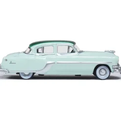 1954 Pontiac Chieftain 4-Door Sedan - Shannon Green / Brookmere Green 1:87 Scale Diecast Model Car by Oxford Diecast