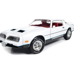 1977 Pontiac Firebird Formula 1:18 Scale Diecast Model Car by American Muscle - Ertl