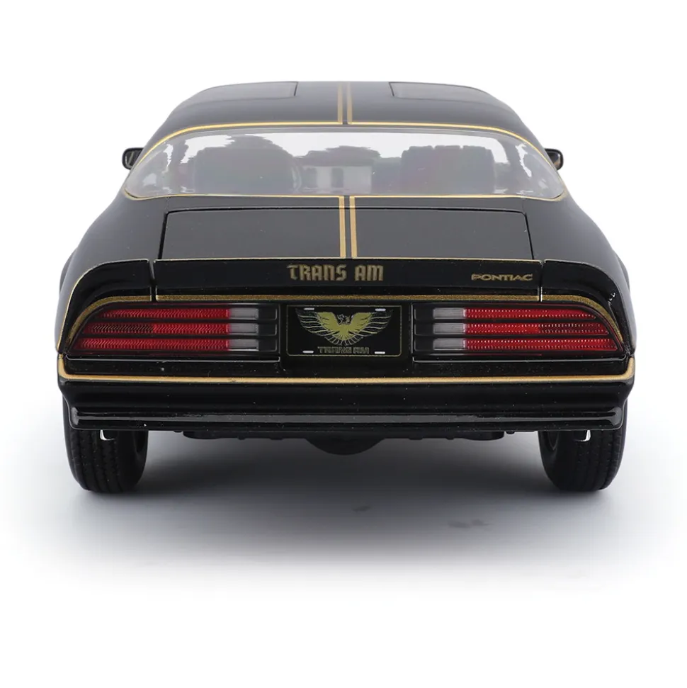 1978 Pontiac Firebird Trans Am - Black 1:18 Scale Diecast Model Car by Maisto