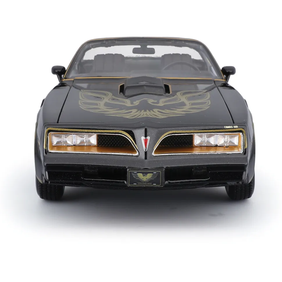 1978 Pontiac Firebird Trans Am - Black 1:18 Scale Diecast Model Car by Maisto