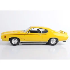 1969 Pontiac GTO Judge - Yellow 1:18 Scale Diecast Model by Motormax