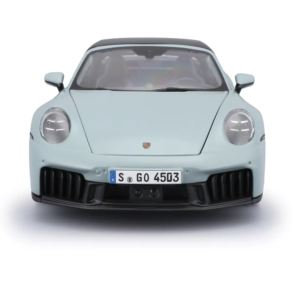 2025 Porsche 911 Carrera GTS (Hybrid) - Green 1:18 Scale Diecast Model Car by Maisto