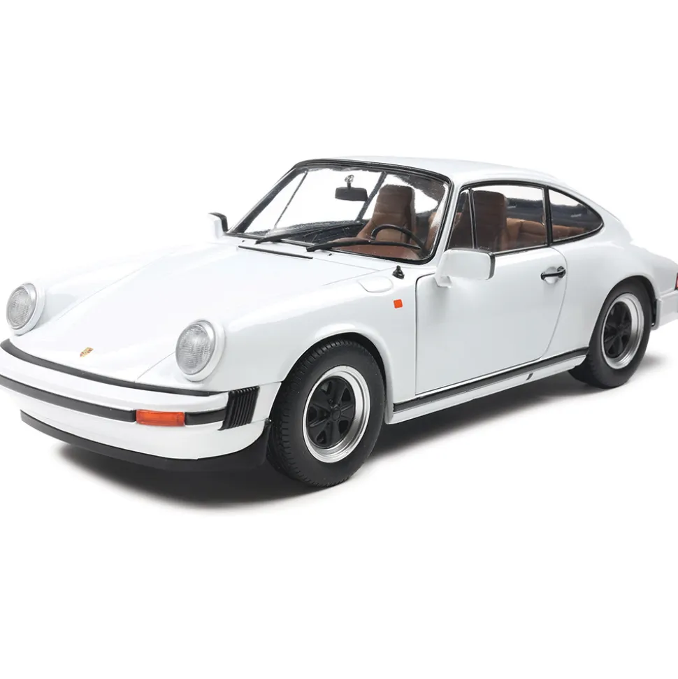 1974 Porsche 911 (930) 3.0 SC - White 1:18 Scale Diecast Model Car by Solido
