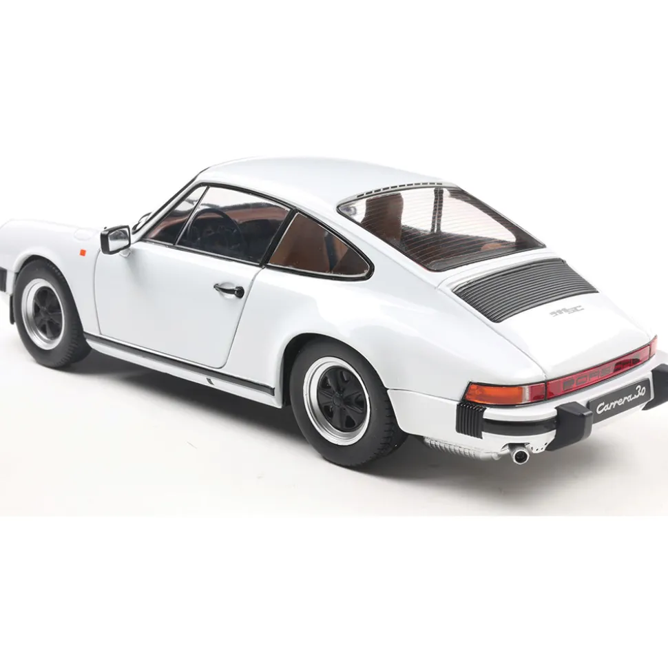 1974 Porsche 911 (930) 3.0 SC - White 1:18 Scale Diecast Model Car by Solido