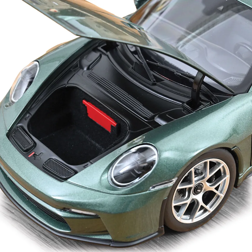 2023 Porsche 911 S/T - Malachite Green 1:18 Scale Diecast Model Car by Norev