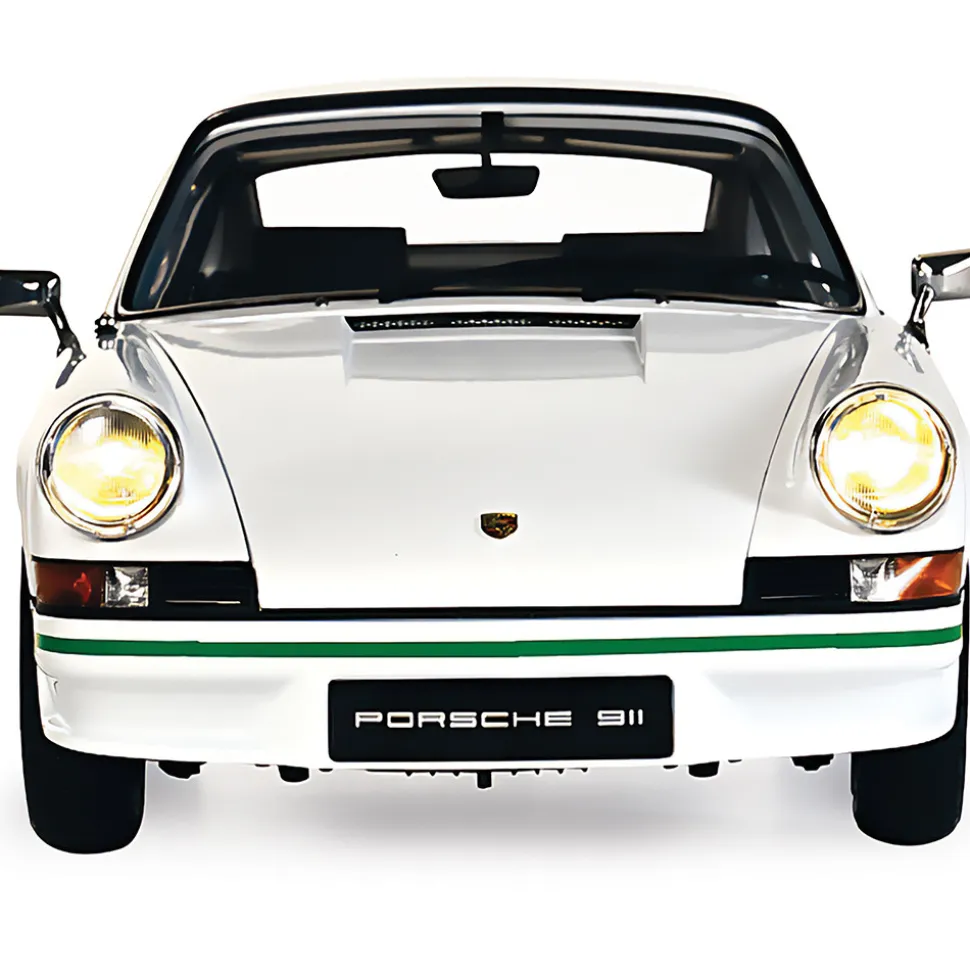 Porsche 911 - White 1:8 Scale Diecast Model Car by IXO Models
