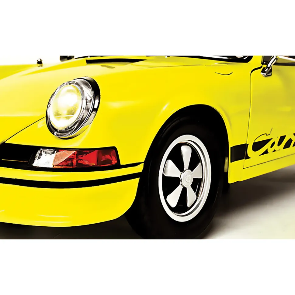 Porsche 911 - Yellow 1:8 Scale Diecast Model Car by IXO Models