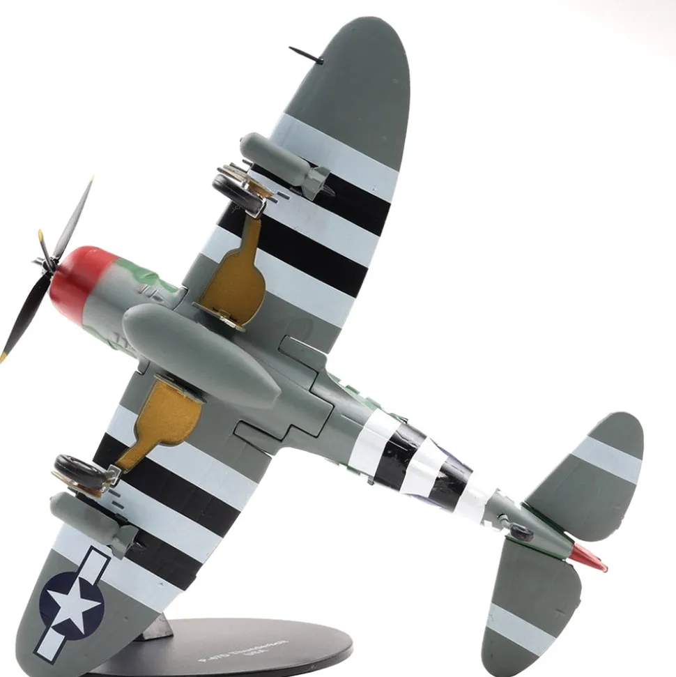P-47 Thunderbolt 1/72 Die Cast Model Militaria Diecast (27298-42) 1:72 scale Metal by Militaria Diecast
