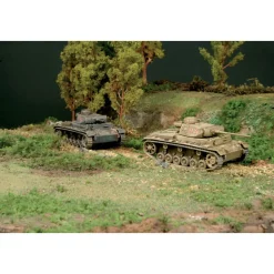 Pz.Kpfw. III Ausf. J 1/72 Kit 1:72 Scale Plastic Model Kit by Italeri