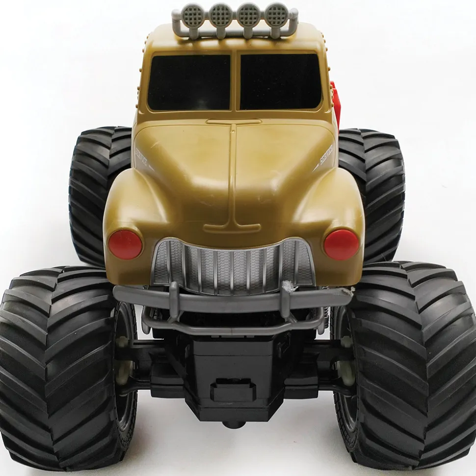 R/C 2.4 GHz Vintage Off-Road Pickup 1:16 Scale Radio Control Truck by New Capable
