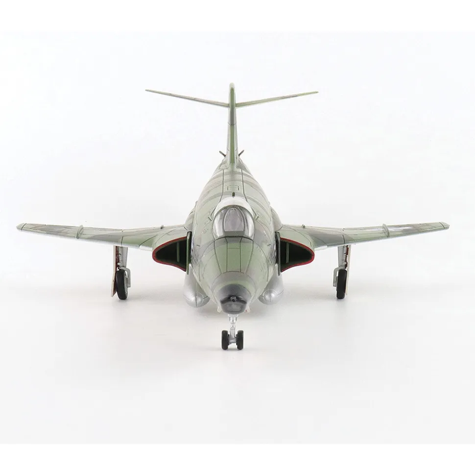 RF-101A Voodoo 1/72 Die Cast Model 1:72 scale Metal by Hobby Master