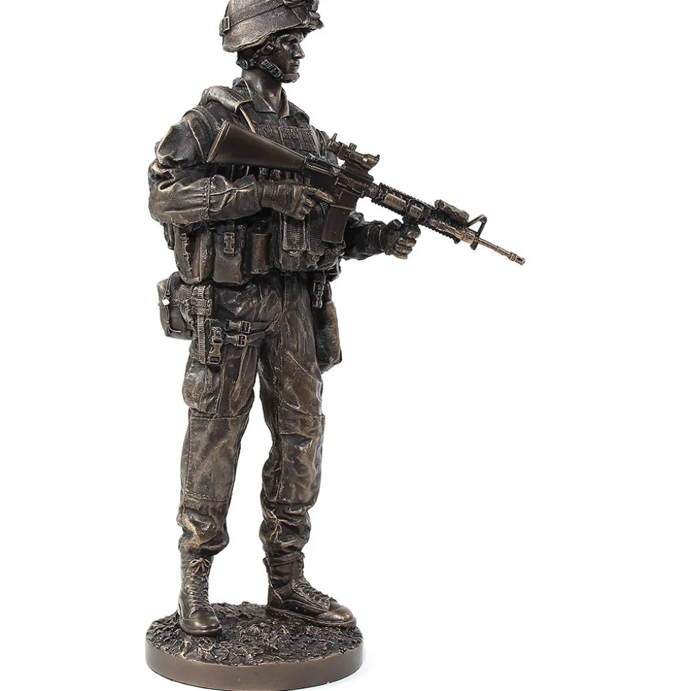 Rifleman Figurine Pacific Trading (Y8089) Polyresin by PACIFIC TRADING