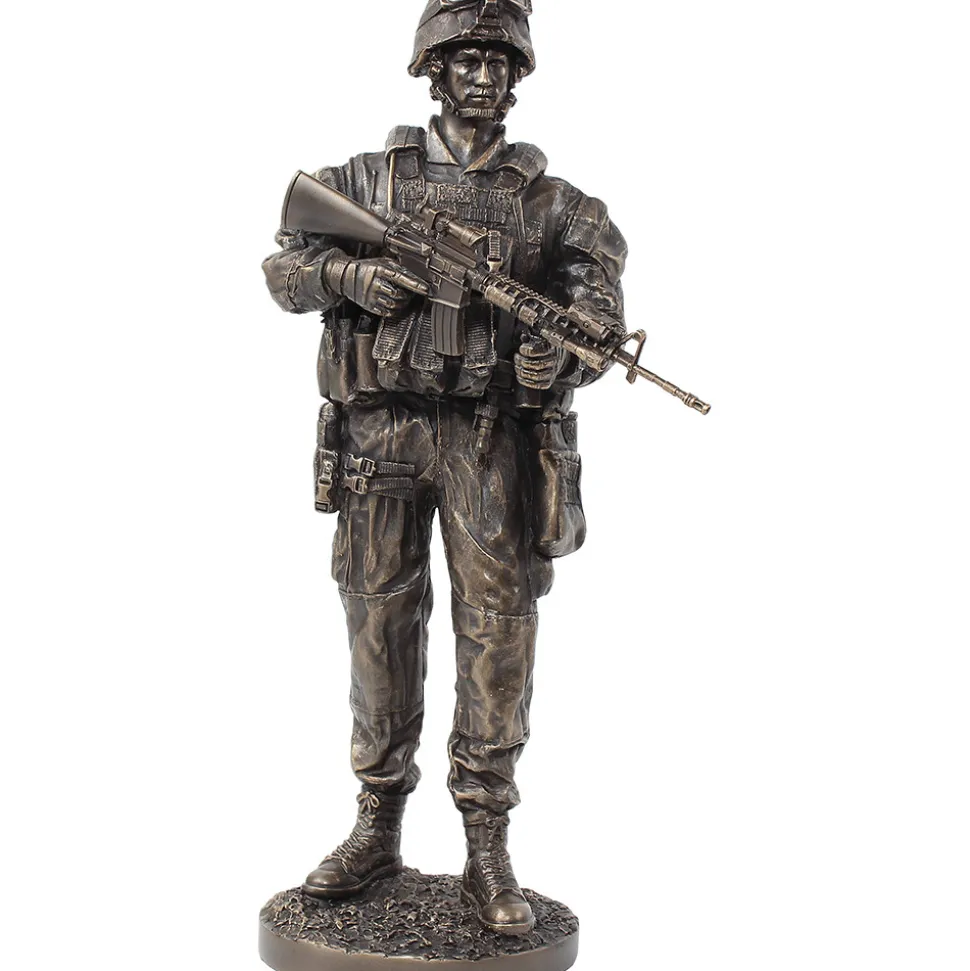 Rifleman Figurine Pacific Trading (Y8089) Polyresin by PACIFIC TRADING